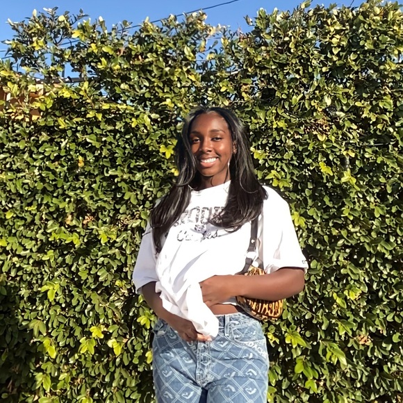 Meet your Posher, Jaylah - Picture 1 of 1